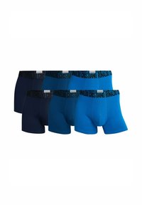 Quattro paia di boxer in blu scuro e tonalità di blu. Presentano un elastico nero con il logo "CRISTIANO RONALDO". Materiale in misto cotone.