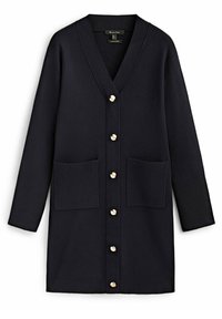 Long cardigan bleu marine avec un col en V, comportant des boutons dorés sur le devant, deux poches avant et des poignets côtelés. Tissu doux et forme structurée.