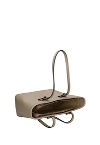 Sac à main en cuir beige de forme rectangulaire, avec deux poignées et un compartiment zippé. L'intérieur est doté d'une doublure en tissu lisse.
