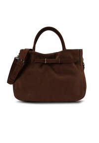 Sac à main en daim marron avec deux poignées supérieures et une bandoulière amovible ; comprend une fermeture à languette et de subtils détails de couture.