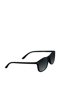Gafas de sol negras con montura rectangular, lentes oscuros con degradado y dos pequeños acentos plateados en la parte frontal. El texto en la patilla dice "100% Protección UV."