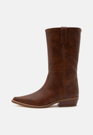 MICHAEL Michael Kors, FARREN FLAT BOOT - Μπότες cowboy/Biker - vintage tan