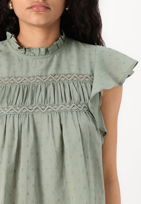 ONLKATTI DOBBY - Blouse4