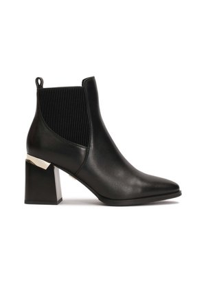 DORIS - Ankle Boot - black