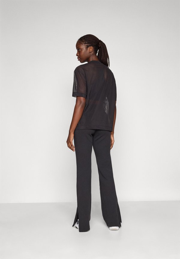 SOFT LUX FLARED PANTS - Leggings4