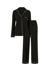 Sort button-up pyjamasæt med lange ærmer og matchende bukser. Har hvid piping langs kraven, lommen og buksekanterne.