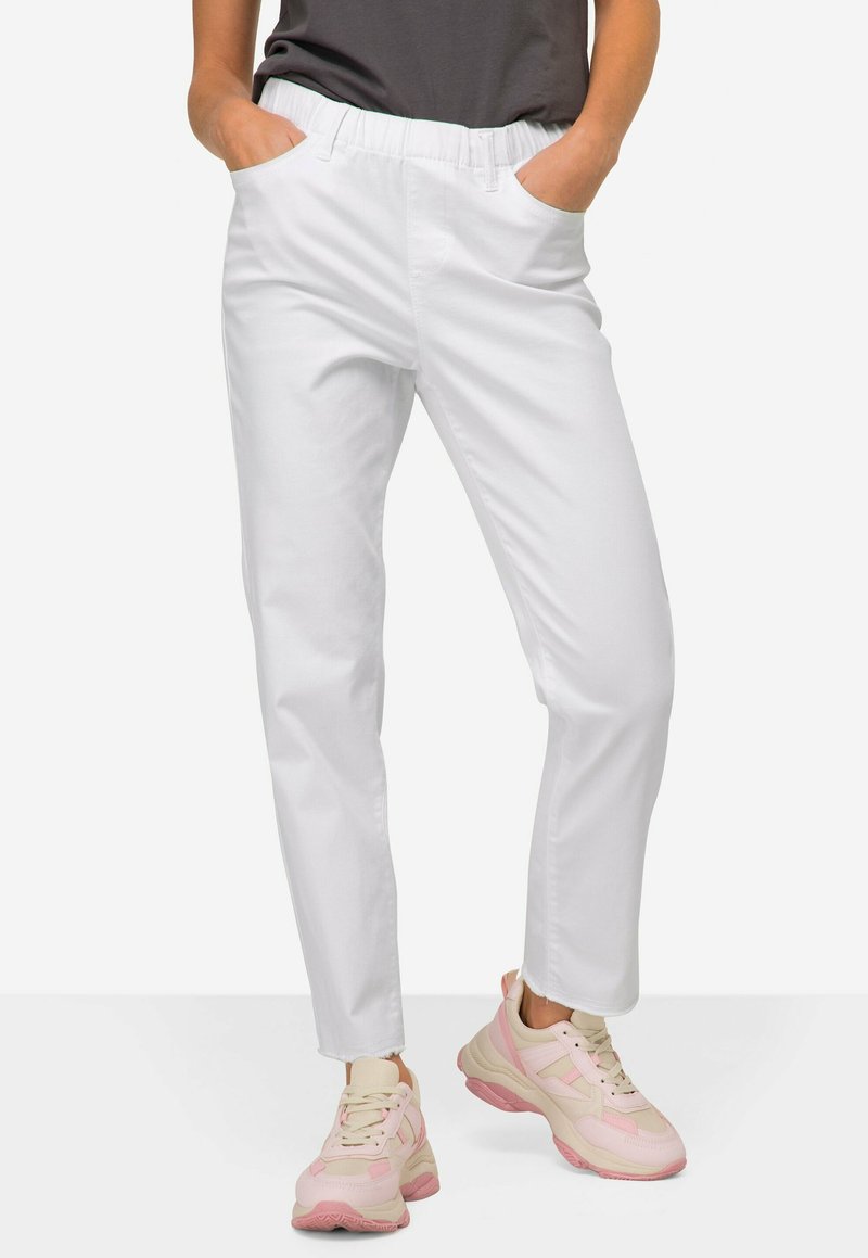 LAURASØN 4-POCKET FRANSENSAUM - Džíny Slim Fit - white