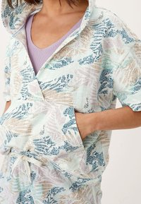 s.Oliver Print T-shirt - off-white