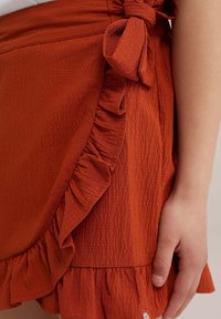 WE Fashion A-silueta svārki - brown