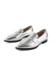 Silver metallic loafers with a pointed toe and a flat black sole. Featuring a wide band across the upper for added detail. Smooth texture.