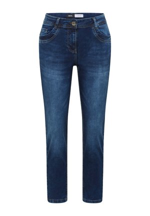 Jean slim bleu foncé avec poches avant, passants de ceinture, fermeture par bouton, et léger effet délavé sur les cuisses.