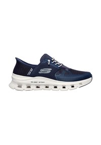 Chaussure de sport Skechers Glide-Step bleu marine avec tige en mesh, semelle blanche avec parties creuses et lacets blancs, vue de côté.