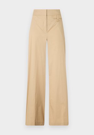 Pantaloni beige a gamba larga realizzati in tessuto misto cotone. Caratterizzati da una texture liscia, una vita elastica e un dettaglio con bottone laterale.