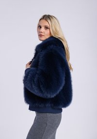 Freaky Nation ELLINOR - Chaqueta de invierno - twilight