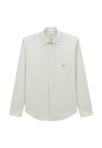 Chemise à rayures de couleur claire à manches longues, fabriquée dans un tissu à la texture lisse. Elle possède un col avec boutons et une poche poitrine avec une étiquette.