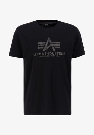 Sort bomulds T-shirt med korte ærmer, med et grafisk print i grå og hvid, der inkluderer brandnavnet "Alpha Industries."