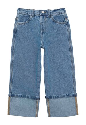 Blå denim vidde-bukser med opbrettede manchetter, forreste knap, bæltestropper og to forlommer, isoleret på hvid baggrund.