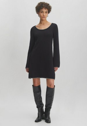 FERNANDA - Strickkleid - schwarz