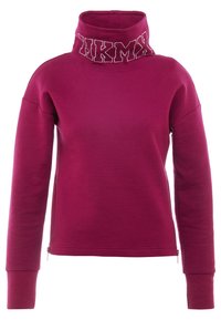 Dlouhý rukáv magenta mikiny s vysokým složeným límcem a bílými obrysy písmen "HKMX" na límci.