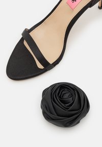 Custommade MAGGIE - Sandals - meteorite