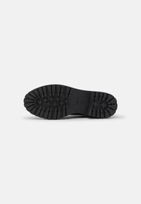 Geox Stivaletti con plateau - black