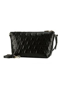 Borsa a tracolla nera in pelle con motivo a logo embossato, hardware dorato e tracolla removibile. Texture liscia, forma rettangolare, chiusura con zip.
