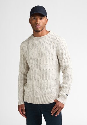 Petrol Industries, CABLE KNIT STEELGATE - Jersey de punto - antique white melee