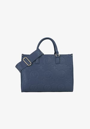 Sac à main en cuir bleu marine avec motifs floraux et circulaires en relief, deux poignées et une bandoulière en tissu réglable avec boucle en métal.