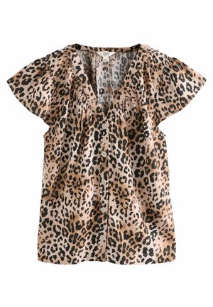 Blus i leopardmönster i ljusbrunt och svart, med korta volangärmar, V-ringning och knäppning framtill med krämfärgade knappar.