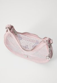 Thumbnail Image 4