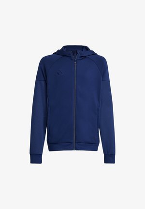 Felpa con zip di colore blu navy con un design testurizzato, presenta un cappuccio, tasche laterali e il logo Adidas impresso sulla parte sinistra del petto.