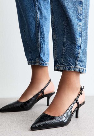 New Look Pumps - black