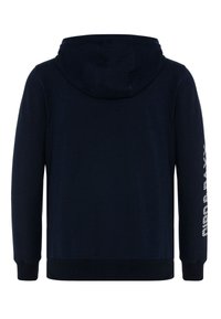 Dunkelblauer Hoodie aus weichem Stoff, mit Kapuze, gerippten Bündchen und einem weißen Muster entlang des rechten Ärmels.