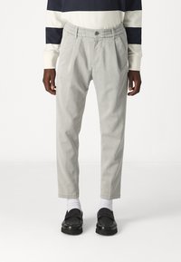 DRYKORN CHASY - Chino - ecru