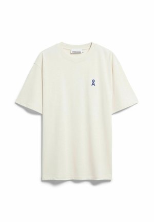 Off-white T-shirt met korte mouwen, met een klein blauw symbool op de linkerborst en een ronde hals.