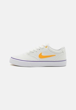 CHRON 2 UNISEX - Tossud - summit white/universal gold/court purple/white/light brown