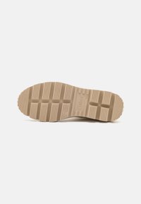 Gabor Botines con plataforma - white