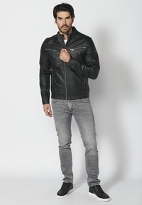 Koroshi SKIN EFFECT - Giacca in similpelle - black