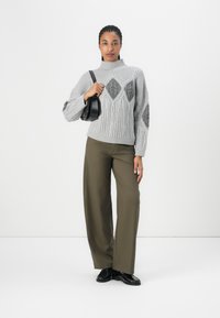 TWINSET Maglione - grigio