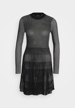 strickkleid desigual