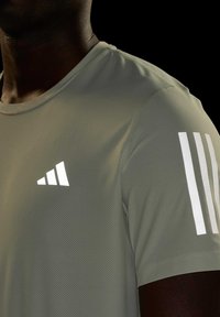 adidas Performance OTR B  - T-shirt de sport - linen green