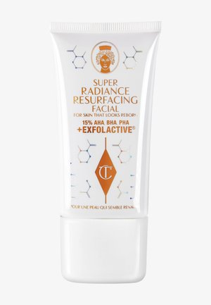 Charlotte Tilbury SUPER RADIANCE RESURFACING FACIAL - Gesichtscreme