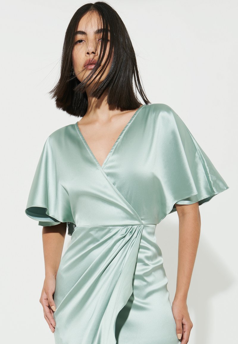 sherri hill short green dress Sherri Hill main image 0