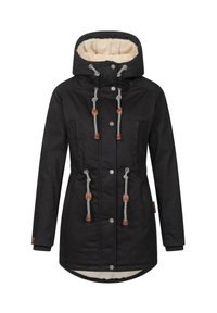 Zwarte hoodie parka met een faux fur voering, trekkoorden, metalen drukknoopjes en twee voorkeurszakken. Kenmerkt zich door contrasterende lichtgekleurde accenten.