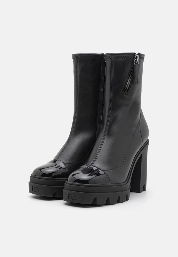 BOOTIE - Platform ankle boots2