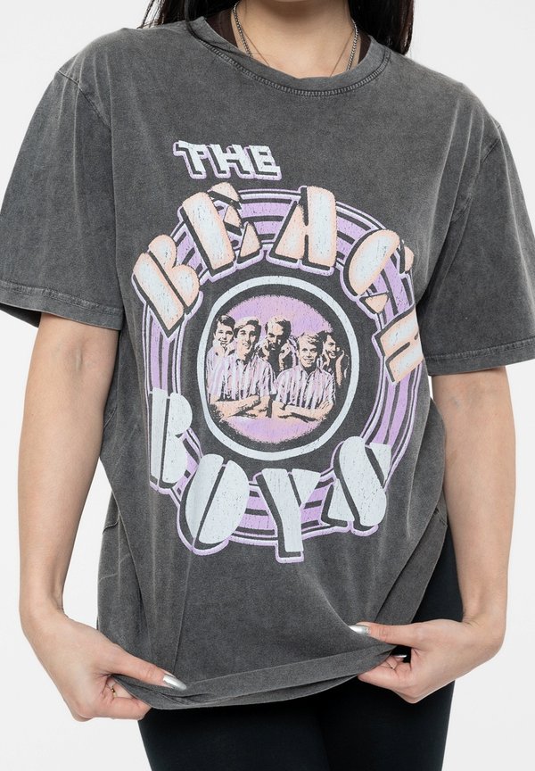 THE BEACH BOYS  - Print T-shirt - charcoal4