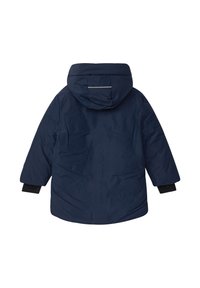 Navyblauwe pufferjas met een capuchon, zwarte mouwmanchetten en een reflecterend detail op de rug. Beschikt over een gladde, gestructureerde buitenkant.