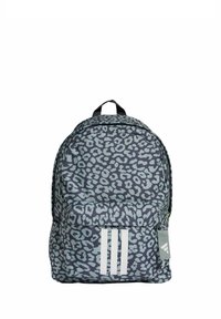 Mochila con estampado de leopardo en gris oscuro y gris claro, con tres rayas blancas y un asa superior. Tela duradera con cierre de cremallera.