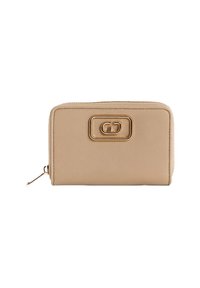 Portafoglio in pelle beige con forma rettangolare, caratterizzato da un accento in metallo dorato e una chiusura con zip sul lato. Superficie texturizzata.