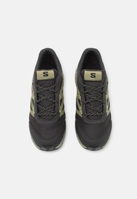 Salomon XA PRO V8 WATERPROOF UNISEX - Zapatillas de senderismo - deep lichen green/black/charlock